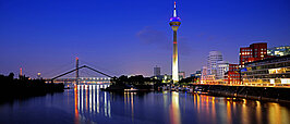 Duschmax-Nordrhein-Westfalen-Duesseldorf-6058x2600